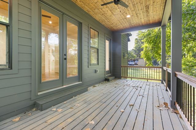 411 Achievement Dr, Nashville, TN 37209