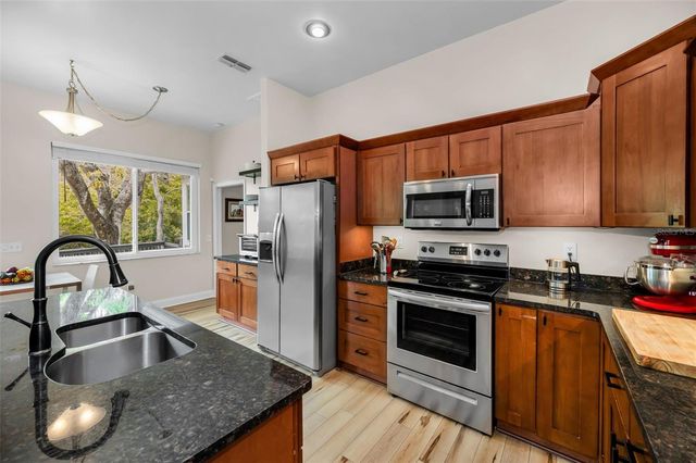 2997 EAGLE ESTATES CIRCLE E, Clearwater, FL 33761