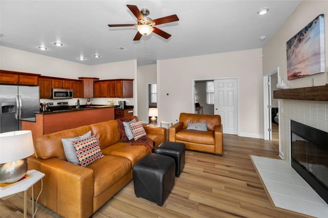 2997 EAGLE ESTATES CIRCLE E, Clearwater, FL 33761