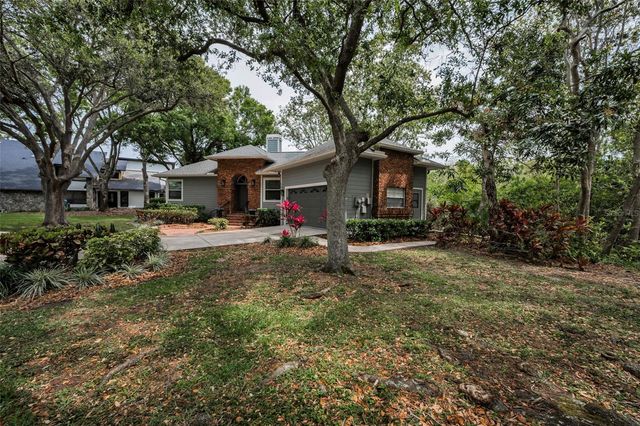 2997 EAGLE ESTATES CIRCLE E, Clearwater, FL 33761