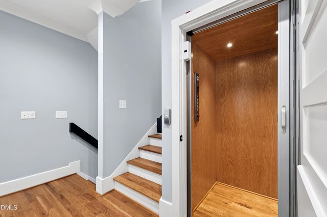 1433 Nottingham Road, Raleigh, NC 27607