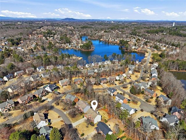 1525 Aurelia Drive, Cumming, GA 30041