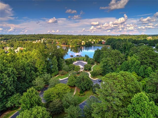 1525 Aurelia Drive, Cumming, GA 30041