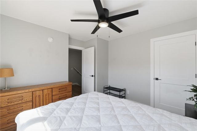 2402 SE Jayel Terrace 2, Bentonville, AR 72712