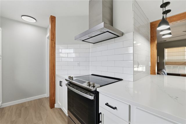 2402 SE Jayel Terrace 2, Bentonville, AR 72712