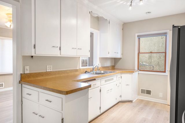 5409 44th Avenue S, Minneapolis, MN 55417