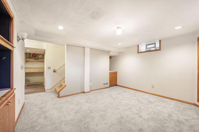 5409 44th Avenue S, Minneapolis, MN 55417