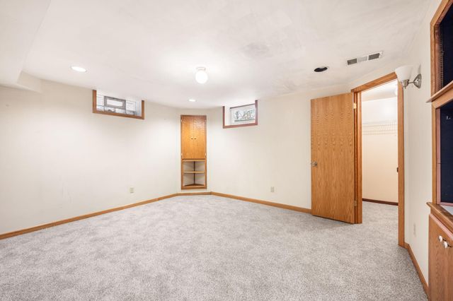 5409 44th Avenue S, Minneapolis, MN 55417