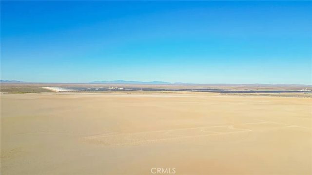 10000 Alberta, Hinkley, CA 92347