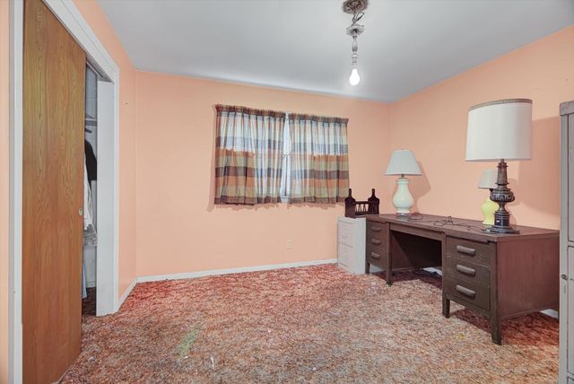 225 Palm Lane, Lake Jackson, TX 77566