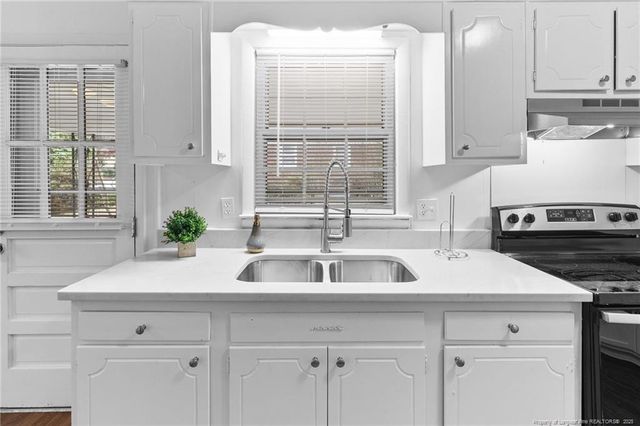 1087 Torrey Drive, Fayetteville, NC 28301