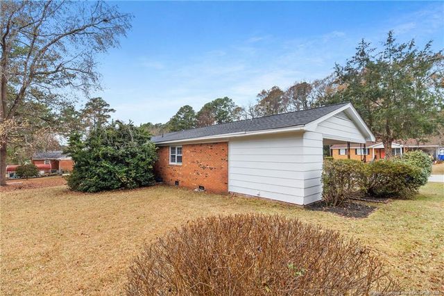 1087 Torrey Drive, Fayetteville, NC 28301