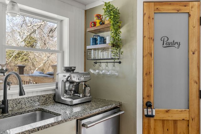 138 Chase, Barnstable, MA 02601