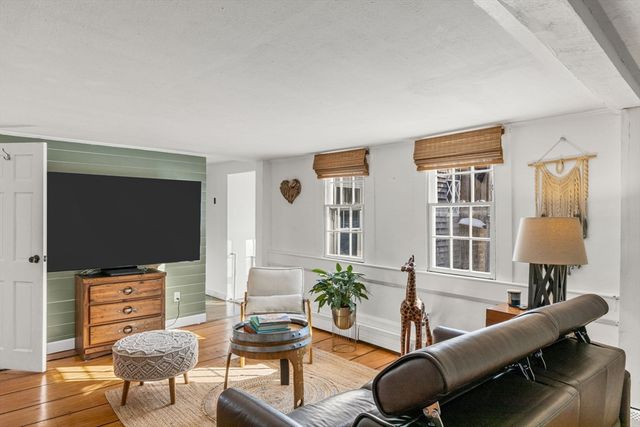 138 Chase, Barnstable, MA 02601