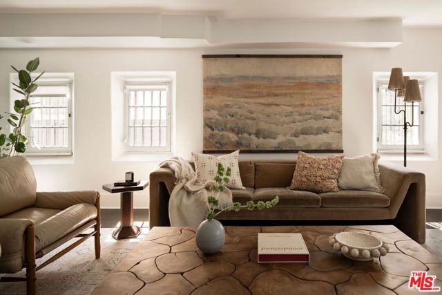 1726 N Occidental Boulevard, Los Angeles, CA 90026