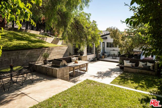 1726 N Occidental Boulevard, Los Angeles, CA 90026