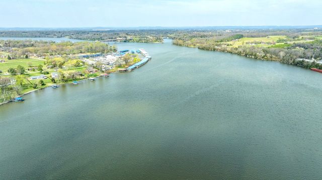 435 Drifting Cir, Lebanon, TN 37087