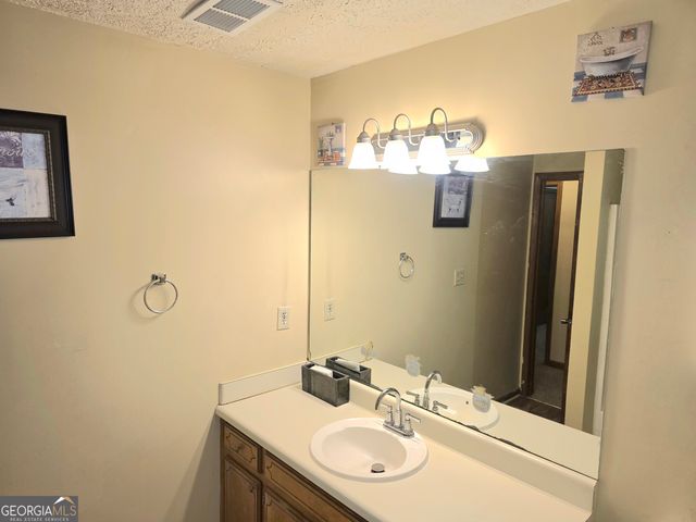 399 Sir Winston Court, Jonesboro, GA 30238