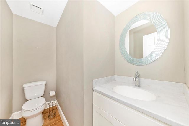 29 E SEVENTH ST, Frederick, MD 21701