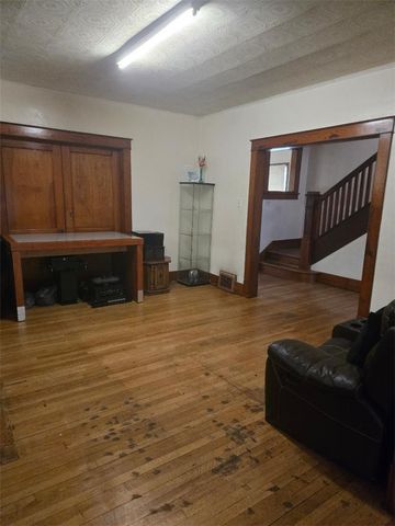 615 Morgantown Road, South Union Twp, PA 15401