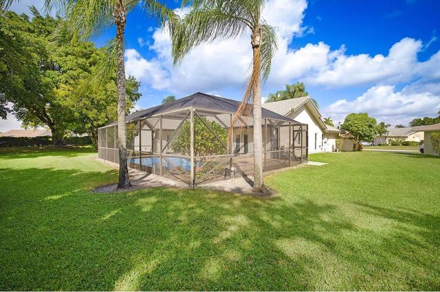 20816 SUGARLOAF Lane, Boca Raton, FL 33428