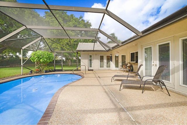 20816 SUGARLOAF Lane, Boca Raton, FL 33428