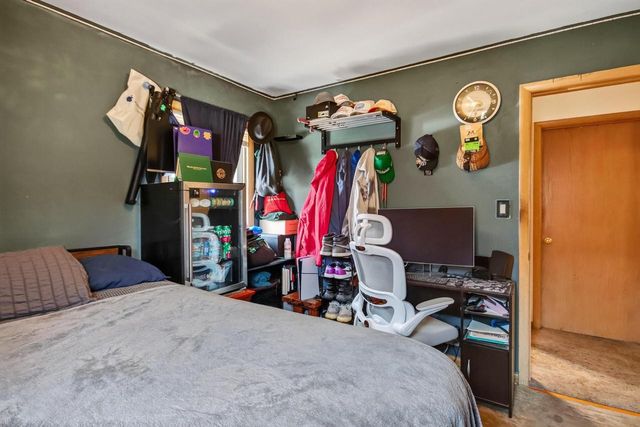 8109 W Potomac AVENUE, Milwaukee, WI 53218