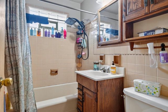 8109 W Potomac AVENUE, Milwaukee, WI 53218