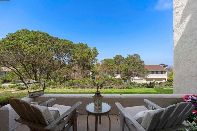 6567 Caminito Catalan, La Jolla, CA 92037