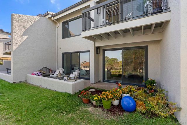 6567 Caminito Catalan, La Jolla, CA 92037