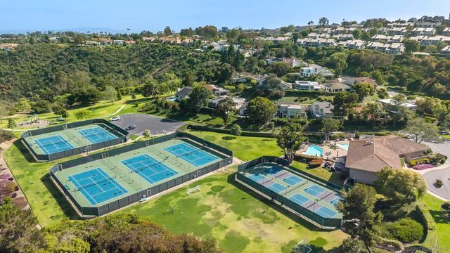 6567 Caminito Catalan, La Jolla, CA 92037