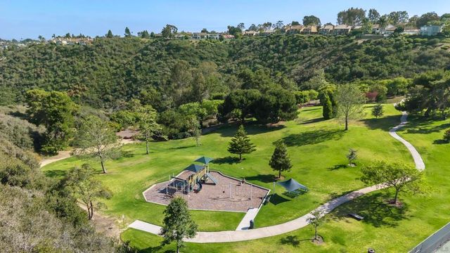 6567 Caminito Catalan, La Jolla, CA 92037