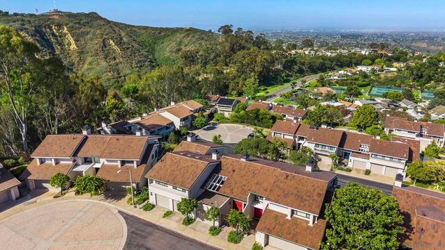 6567 Caminito Catalan, La Jolla, CA 92037