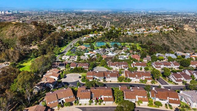 6567 Caminito Catalan, La Jolla, CA 92037