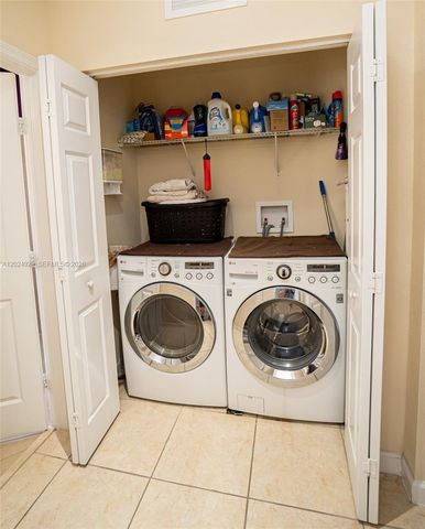 2655 NE 2nd Dr, Homestead, FL 33033