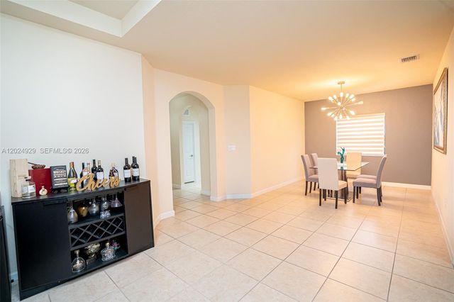 2655 NE 2nd Dr, Homestead, FL 33033