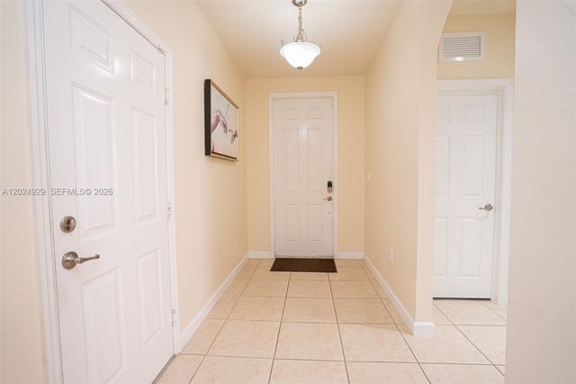 2655 NE 2nd Dr, Homestead, FL 33033