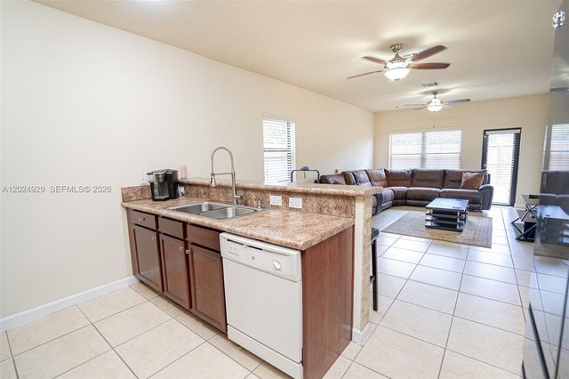2655 NE 2nd Dr, Homestead, FL 33033