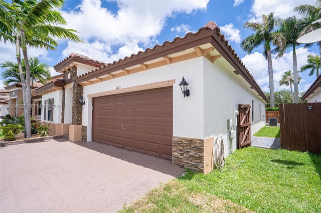 2655 NE 2nd Dr, Homestead, FL 33033