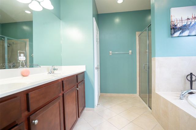 2655 NE 2nd Dr, Homestead, FL 33033
