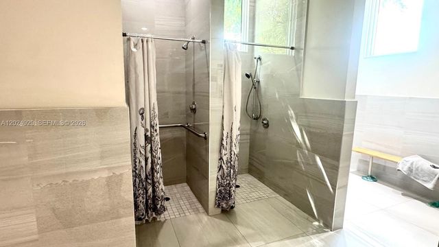 2655 NE 2nd Dr, Homestead, FL 33033