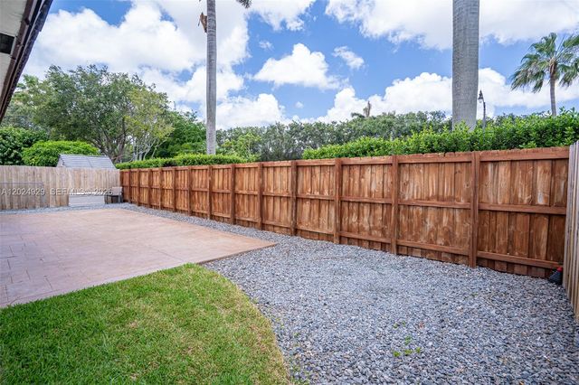 2655 NE 2nd Dr, Homestead, FL 33033