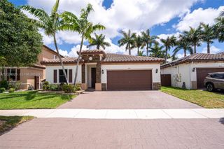 2655 NE 2nd Dr, Homestead, FL 33033