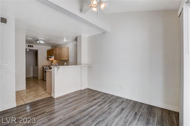 8429 Sewards Bluff Avenue, Las Vegas, NV 89129