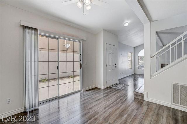 8429 Sewards Bluff Avenue, Las Vegas, NV 89129