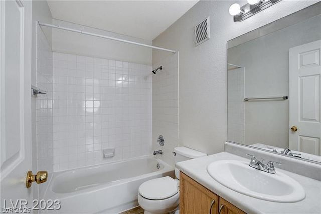 8429 Sewards Bluff Avenue, Las Vegas, NV 89129