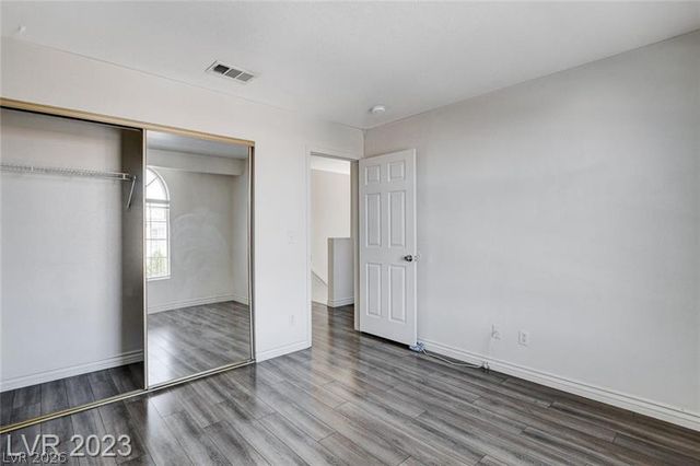 8429 Sewards Bluff Avenue, Las Vegas, NV 89129