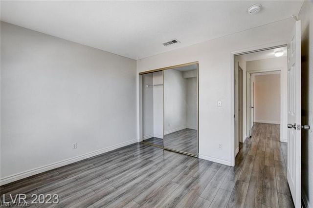8429 Sewards Bluff Avenue, Las Vegas, NV 89129