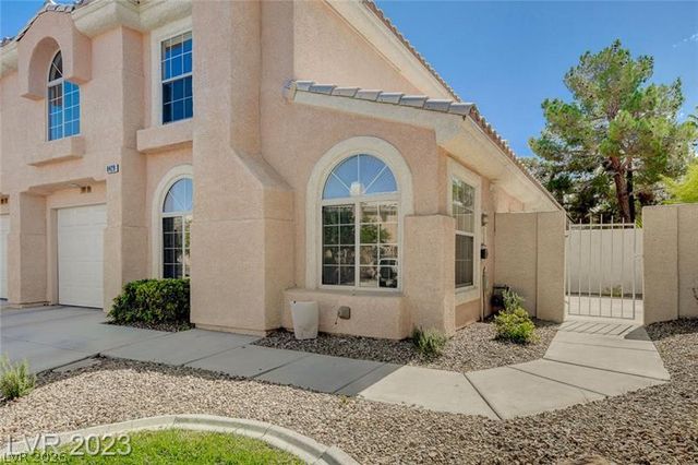 8429 Sewards Bluff Avenue, Las Vegas, NV 89129