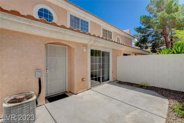 8429 Sewards Bluff Avenue, Las Vegas, NV 89129
